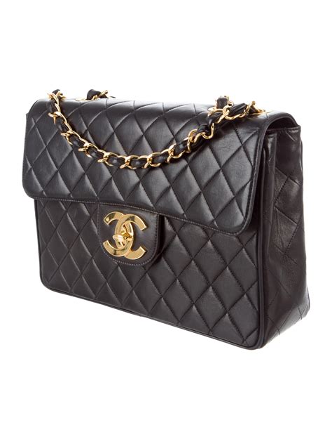 chanel flap bag france